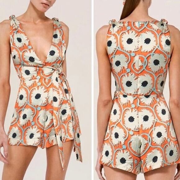 NEW Alexis Kerissa Floral Print V-Neck Orange and Cream Sleeveless Romper - Picture 1 of 9